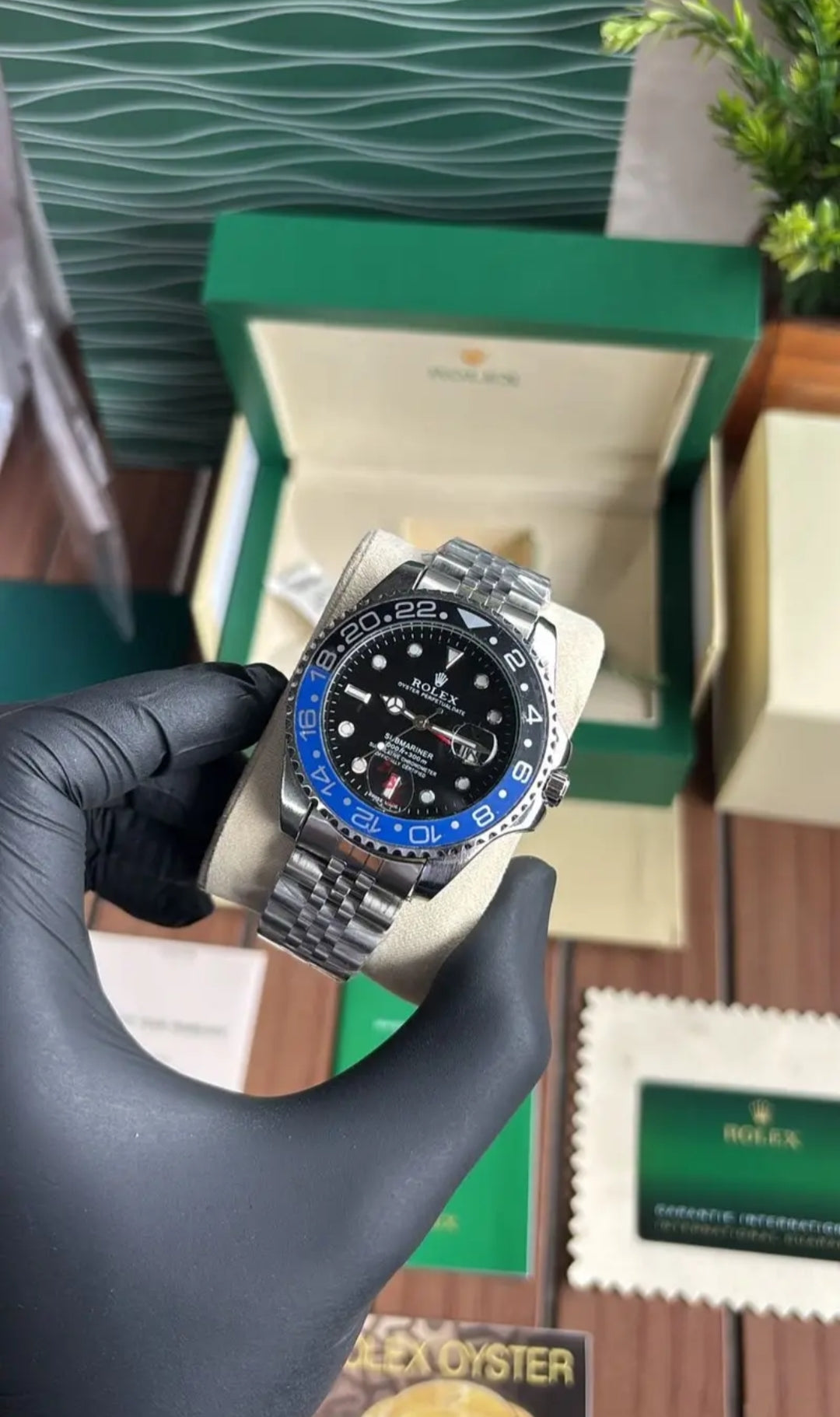 Men's GMT Submariner Watch – Black & Blue Bezel with Stainless Steel Strap - ZAYELLO 