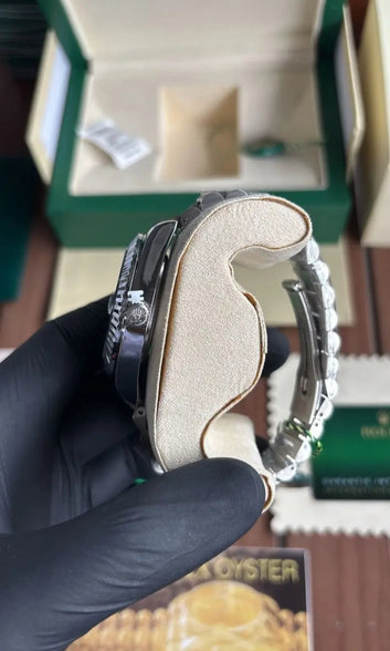 Elite Gold Men's Watch – Luxury Edition